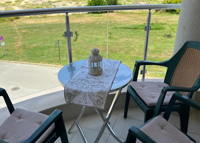 Daire Stamopolulux директен изглед към морето *