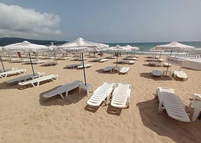 Daire Stamopolulux директен изглед към морето *