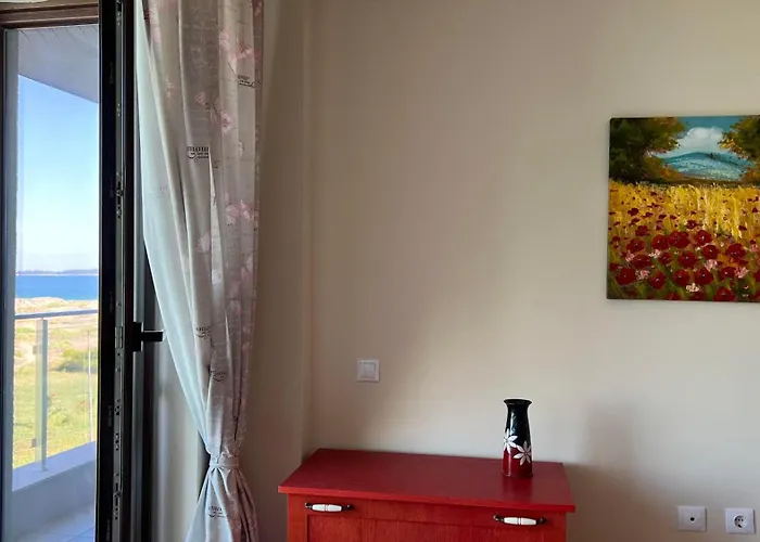 Daire Stamopolulux директен изглед към морето