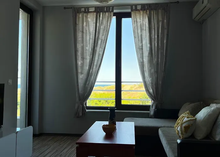 Daire Stamopolulux директен изглед към морето Primorsko